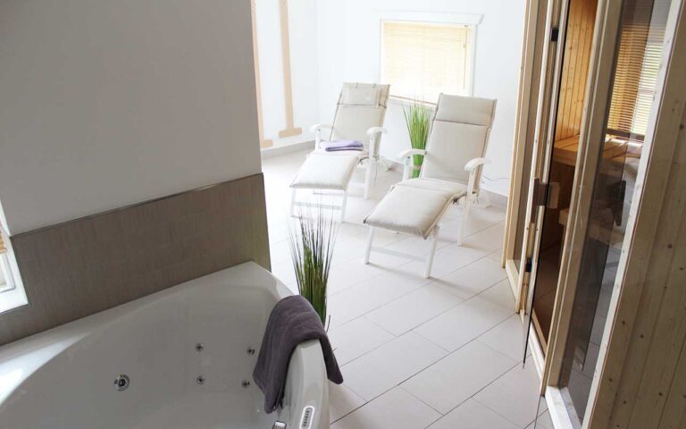 Ferienhaus-Amrum-Soederjaat-1_2-4-Personen_Sauna_004_